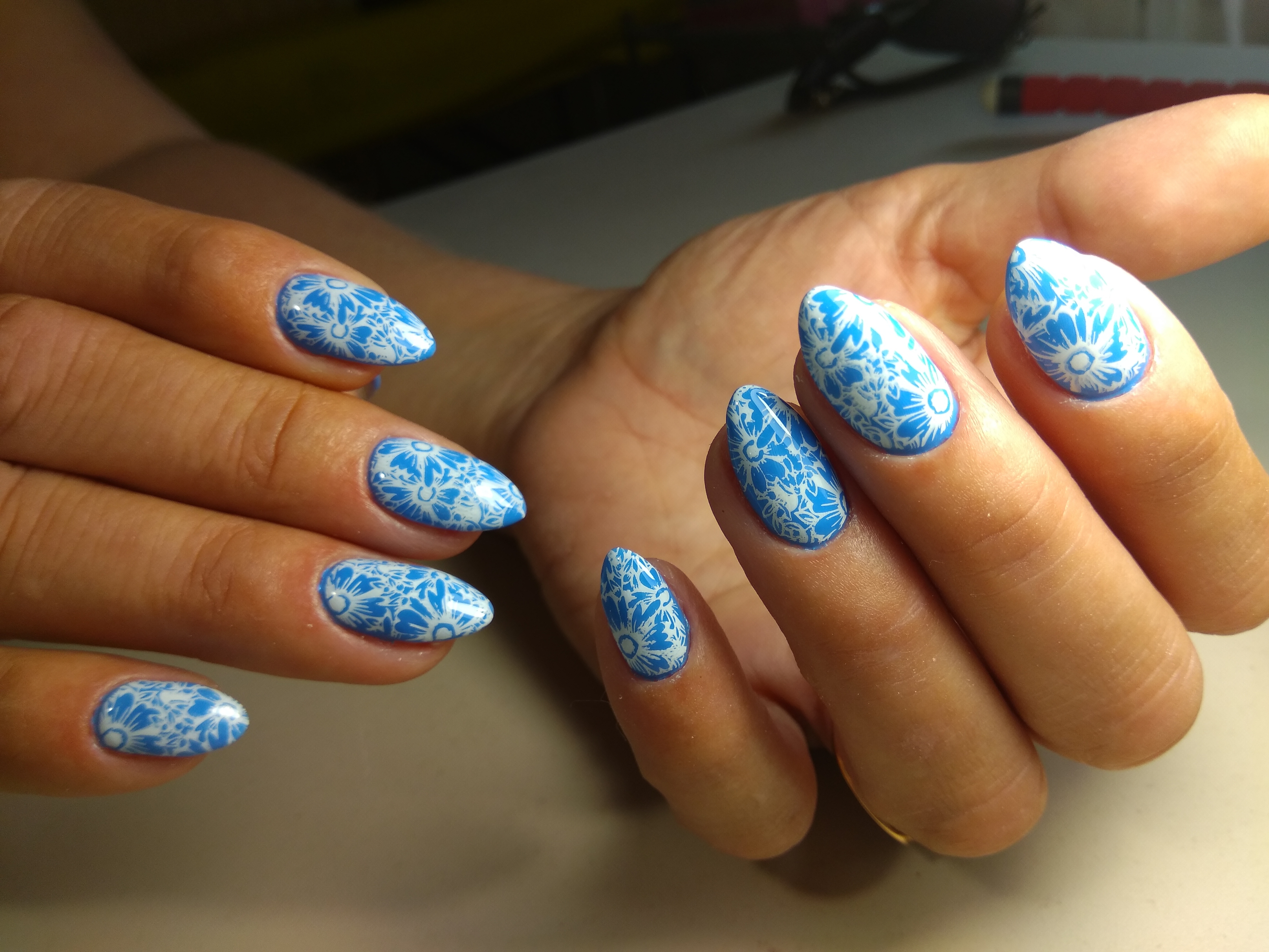 Artificial nails