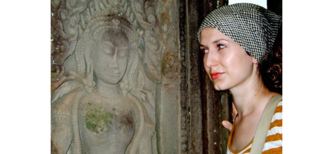Tess Davis in Cambodia