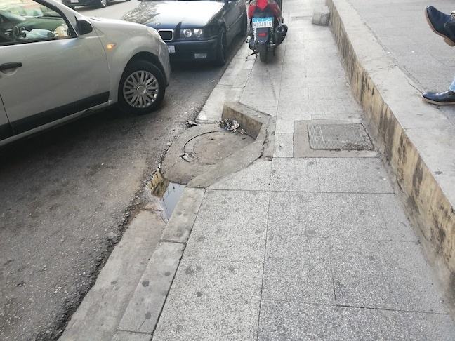 steep kerb and narrowed pavement