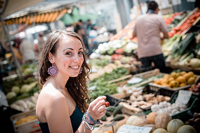 Woman at the market shopping