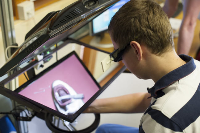 Virtual reality haptic system - Virtual Dental Lab in action.