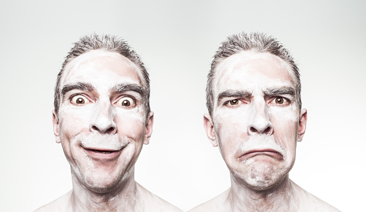 Two images of the same man, one with a happy face, the other with an unhappy face