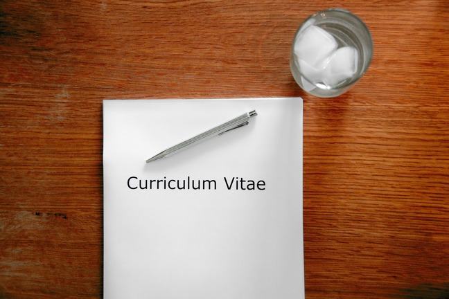 Curriculum Vitae (C.V.)