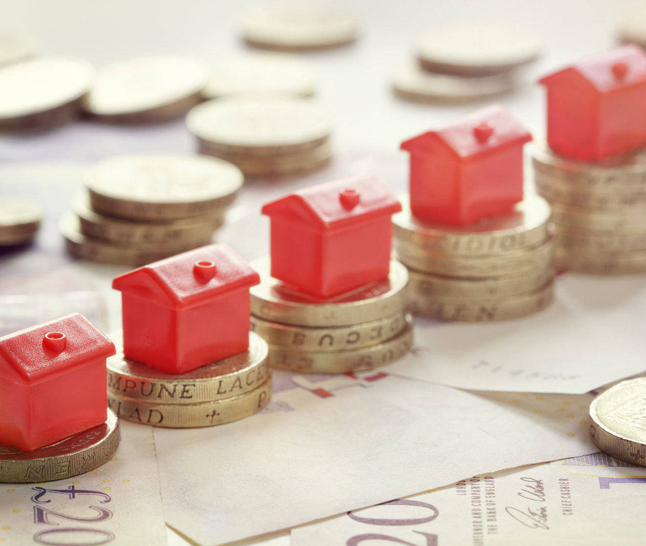 MMP742.4 Modelling Property Investments to Estimate Potential Wealth Gains