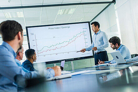 Finance Data Analysis: Better Business Through Financial Management - cover image