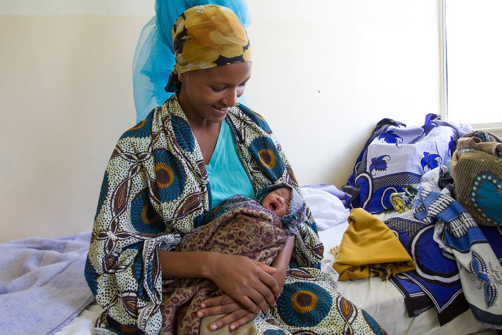 Image of mother and baby in Tanzania