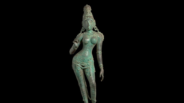 A bronze chola statue recently returned to India