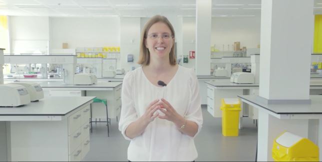 Still from video of Natasha speaking in a teaching laboratory