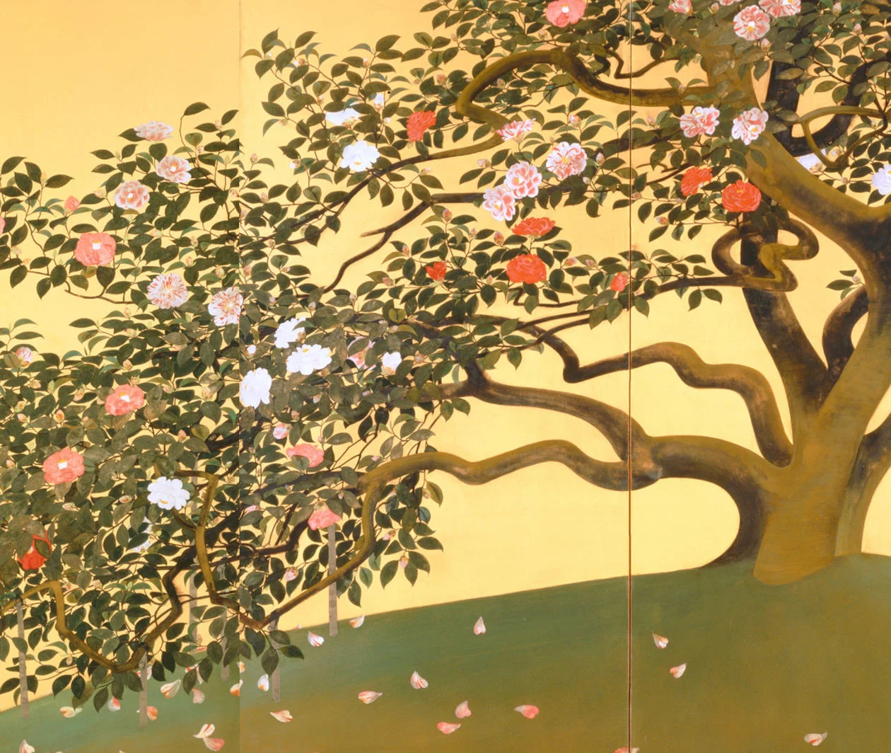 A  folding screen with camelia in bloom by Japanese artist Hayami Gyoshû, an allegory of harmony.