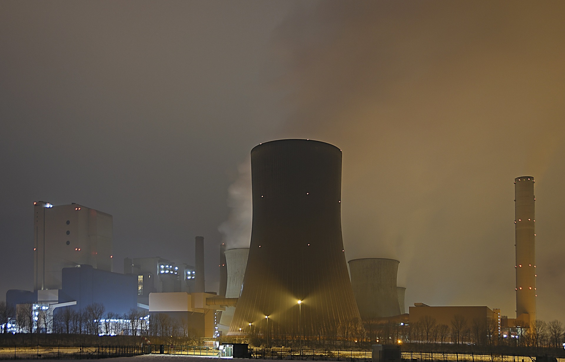 Photo of a nuclear power station