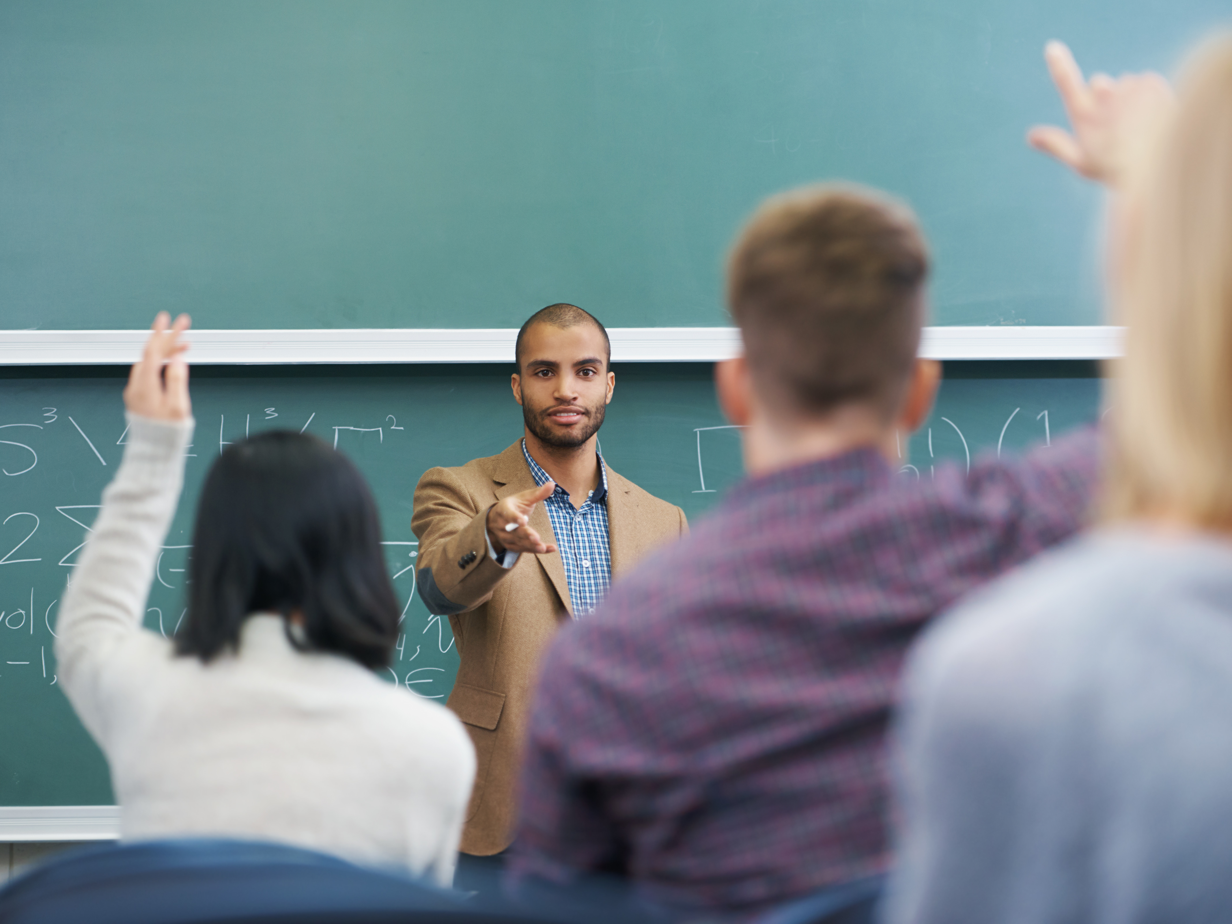 Pupils in a maths classroom