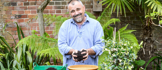 Gardeners' world hero