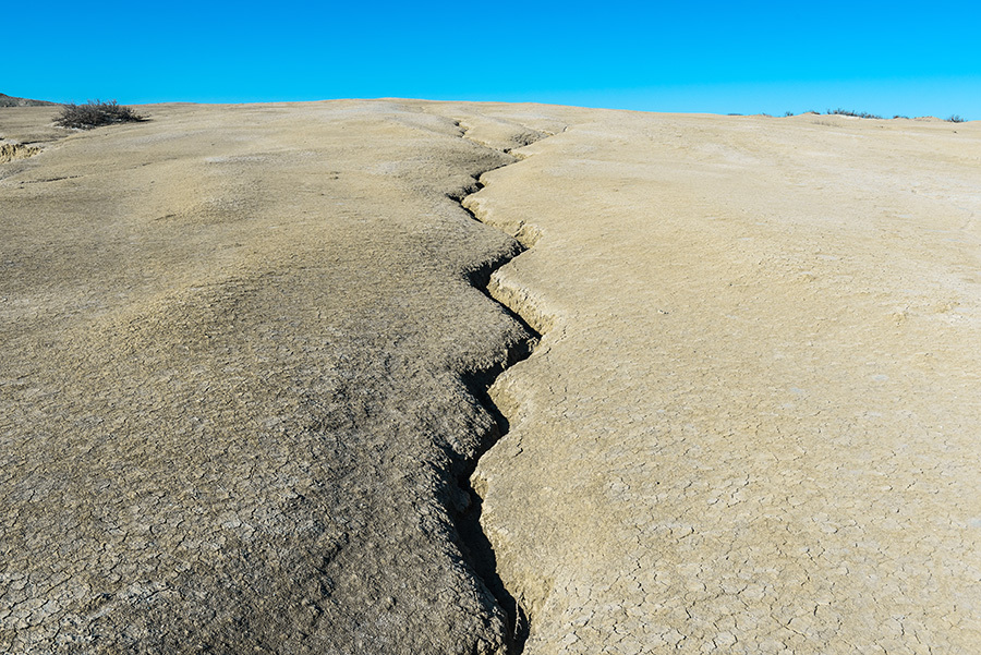 Cracked earth, earthquake