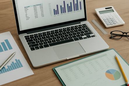 Data Analytics in Excel - cover image