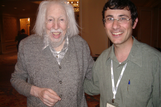 Photo of Yossi Elran with Raymond Smullyan