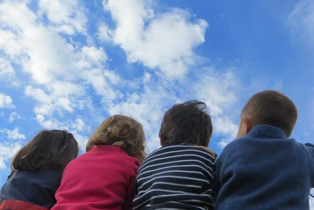 Teaching Climate and Sustainability in Primary Schools: An Outdoor Learning Approach - cover image