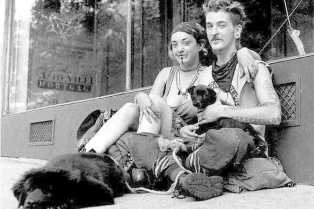 Pareja Hippies