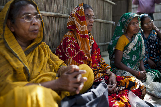 Image of women's group in Rodradha village