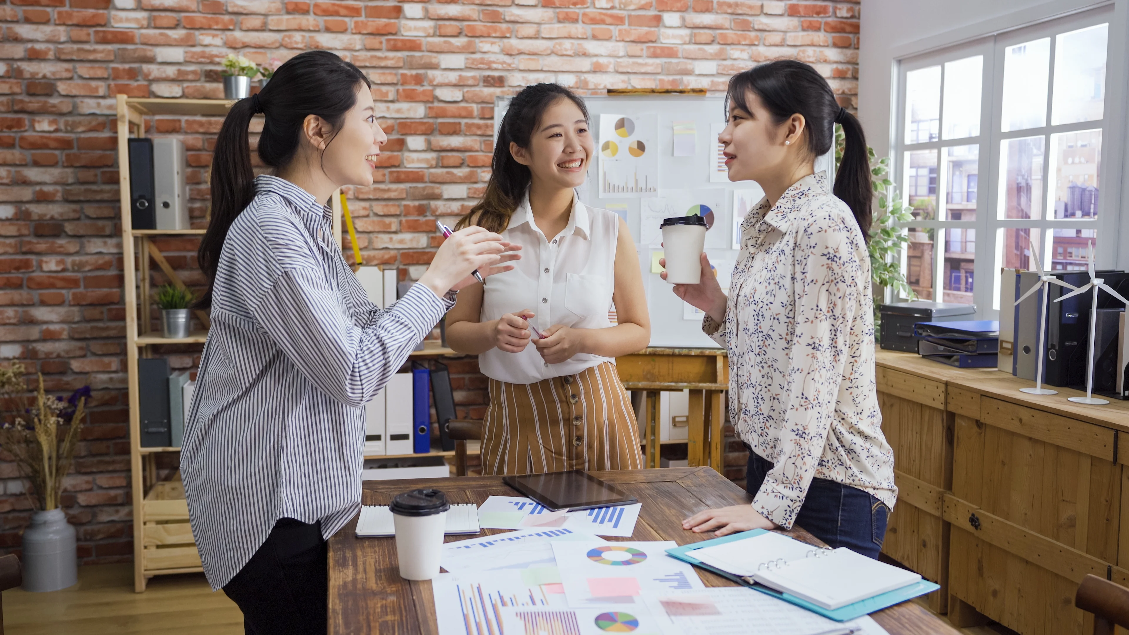 Koreans in conversation.